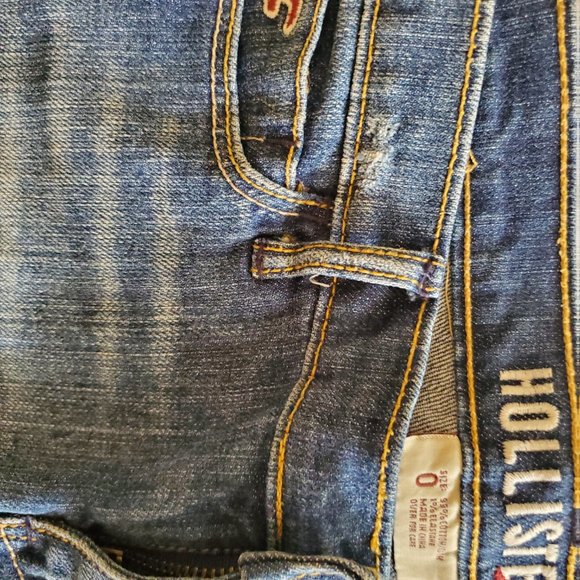 Hollister Mini Skirt - Picture 5 of 7